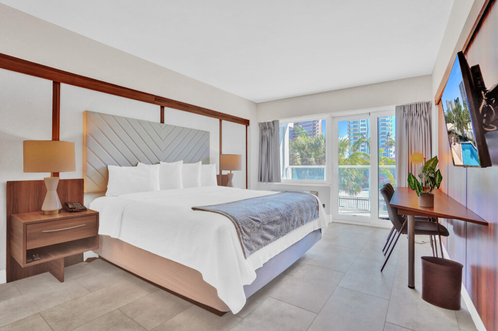 Guest room with King Bed and Balcony